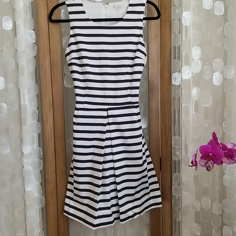 GAP | Dress Fit n Flare w/ pockets